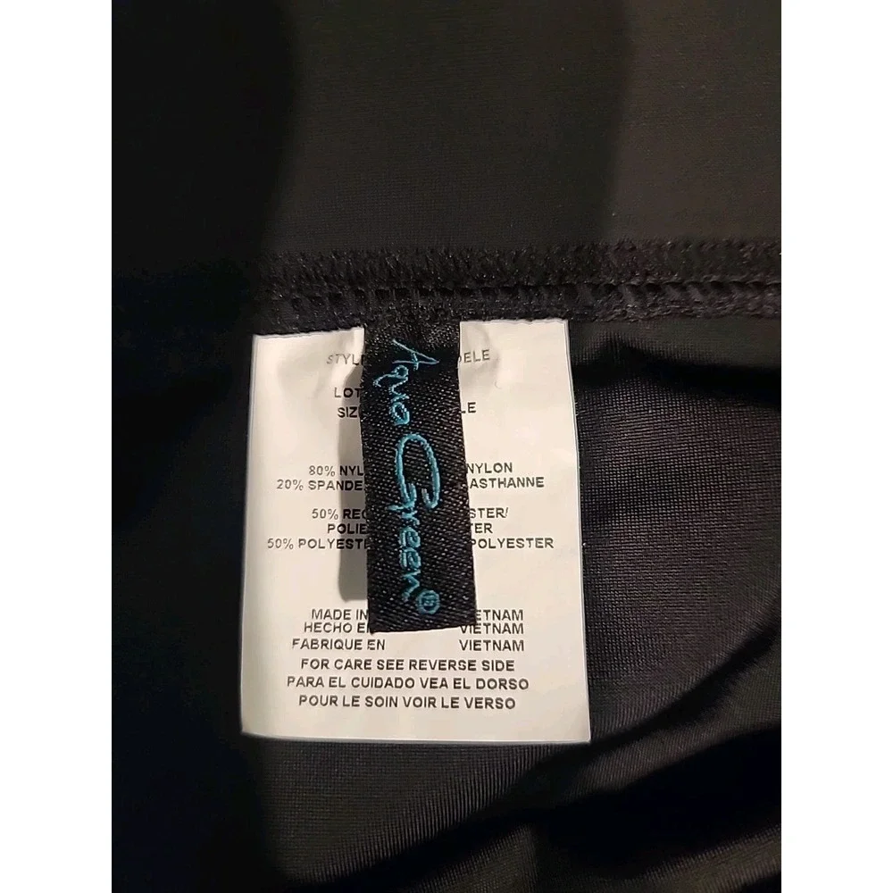 NEW Aqua Green Women's‎ Size Medium Split Swim Skirt Black